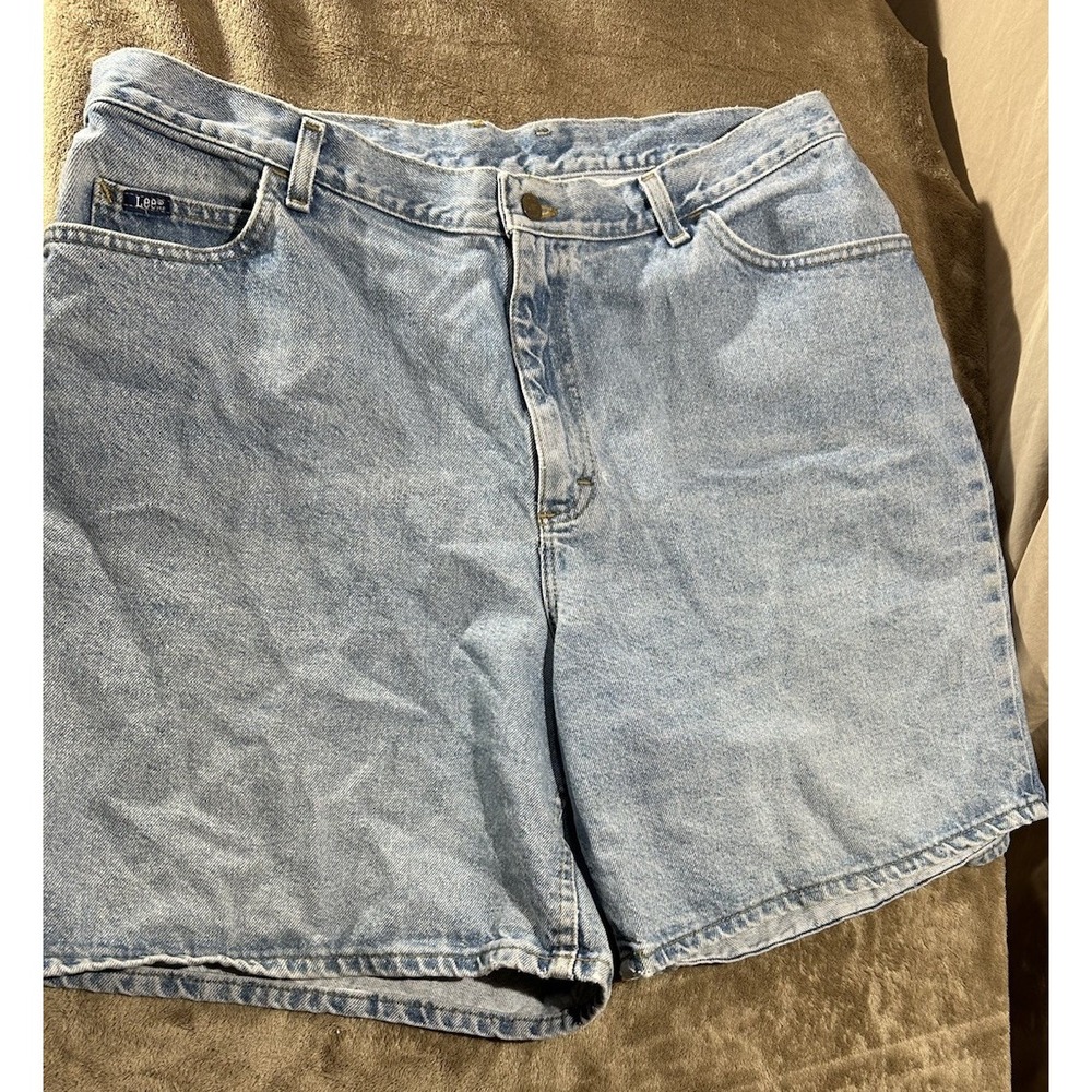 Vintage Lee Denim Shorts Womens 22W Light Wash High Rise Mom Jean Jorts 90s USA